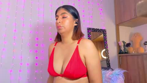 im_anna_ online show from 12.19.25