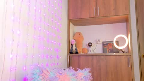 im_anna_ online show from 04.12.26