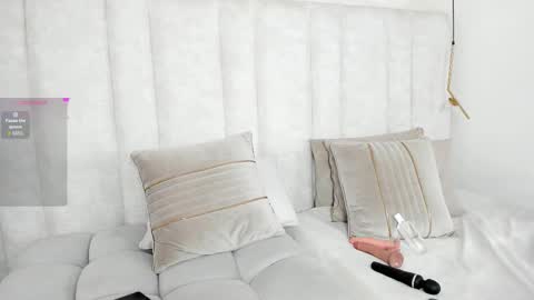 im_anniza online show from 11.05.25