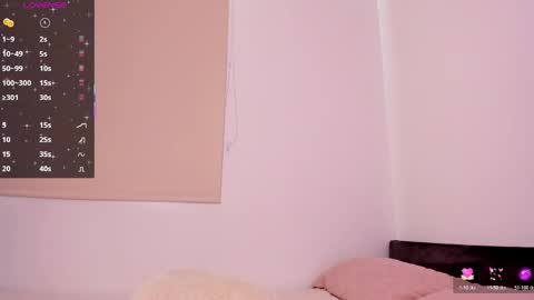 Snapshot of im_antonia chatting on 05.21.26 LUCY online show from 05.21.26