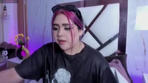 Snapshot of im_bunny__ chatting on 02.11.26 im_bunny__ online show from 02.11.26