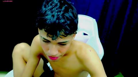 im_david01 online show from 11.06.25