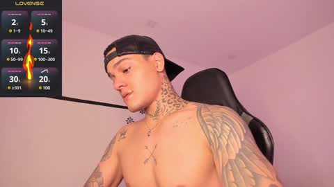 Snapshot of im_dominike chatting on 12.16.24 im_dominike online show from 12.16.24