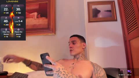 Snapshot of im_dominike chatting on 01.17.25 im_dominike online show from 01.17.25