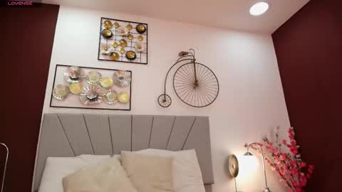 Snapshot of im_eli1 chatting on 02.20.26 Eli online show from 02.20.26