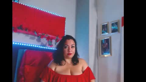 Snapshot of im_helenn_ chatting on 12.19.24 Hellen online show from 12.19.24