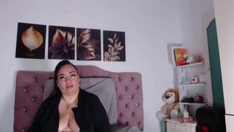 Snapshot of im_helenn_ chatting on 10.09.25 Hellen online show from 10.09.25