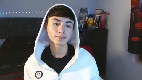 Snapshot of im_juanda chatting on 12.16.24 im_juanda online show from 12.16.24