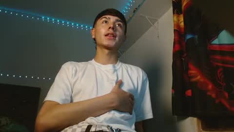 Snapshot of im_juanda chatting on 12.27.24 im_juanda online show from 12.27.24