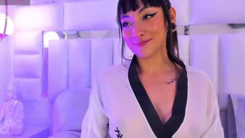 Kazumi online show from 10.21.25