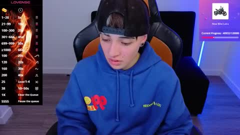 Snapshot of im_laia_ chatting on 10.19.25 Laia online show from 10.19.25