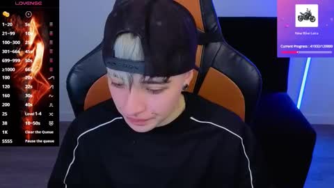 Snapshot of im_laia_ chatting on 10.20.25 Laia online show from 10.20.25