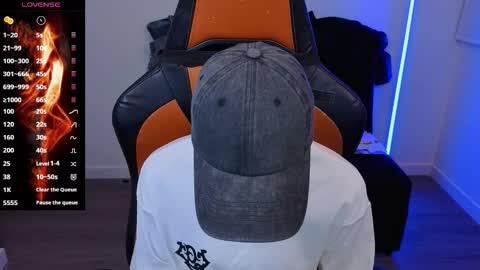 Snapshot of im_laia_ chatting on 10.30.25 Laia online show from 10.30.25