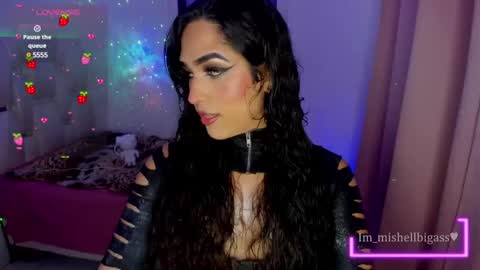 Snapshot of im_miabigass chatting on 12.23.24 Mishell Martinez    INSTAGRAM im mishellbigass online show from 12.23.24