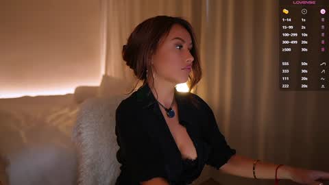 Snapshot of im_milla chatting on 02.06.25 Milla online show from 02.06.25