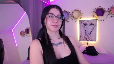 Jade Rosse online show from 11.28.25