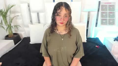 Tara Black online show from 02.01.26