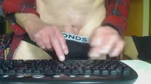 Snapshot of imaussiechris chatting on 11.06.25 Aussie Guy online show from 11.06.25