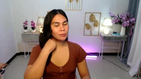 Snapshot of imdestined_foryou chatting on 12.17.24 Ashley online show from 12.17.24