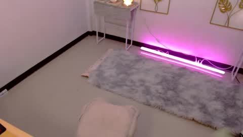 Snapshot of imdestined_foryou chatting on 12.19.24 Ashley online show from 12.19.24