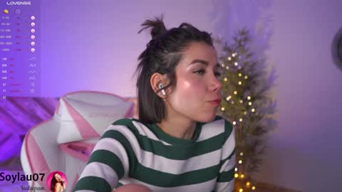 Snapshot of imjess_ chatting on 12.22.24 imjess_ online show from 12.22.24
