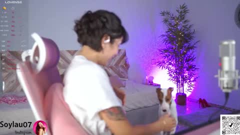 Snapshot of imjess_ chatting on 10.14.25 imjess_ online show from 10.14.25