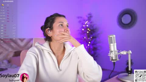 Snapshot of imjess_ chatting on 10.28.25 imjess_ online show from 10.28.25