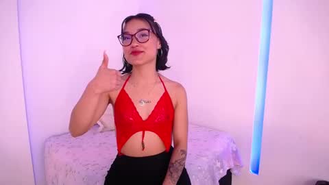 Snapshot of imlilit chatting on 02.18.26 Lilit online show from 02.18.26