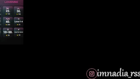 Snapshot of imnadiaroses chatting on 06.18.26 Nadia online show from 06.18.26