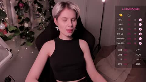 Mia online show from 12.18.24