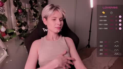 Mia online show from 12.19.24