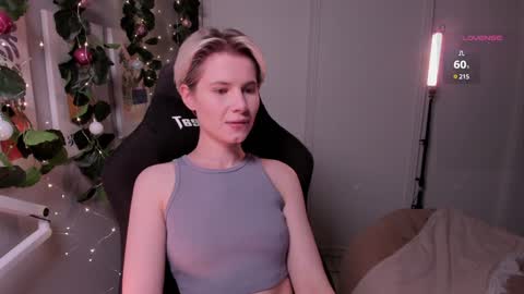 Mia online show from 01.08.25