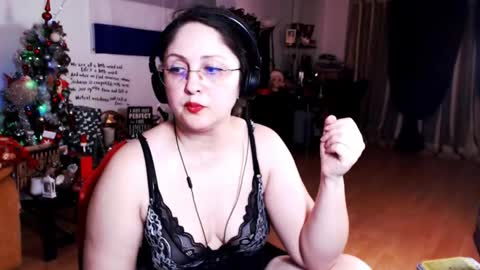 Empress online show from 01.30.25