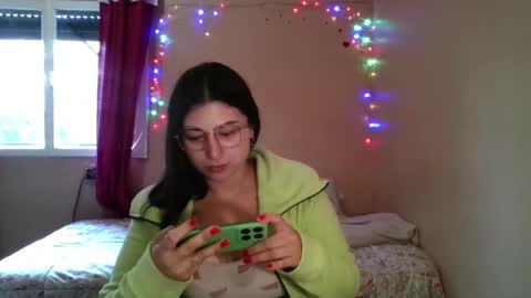 Florencia online show from 04.19.26