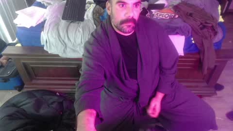 I use to be imeverythingandnothing online show from 12.05.24