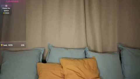 Snapshot of inakush chatting on 11.15.25 Ina Kush online show from 11.15.25