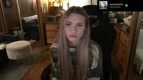 Snapshot of incognitoqueen chatting on 12.29.24 Carter online show from 12.29.24