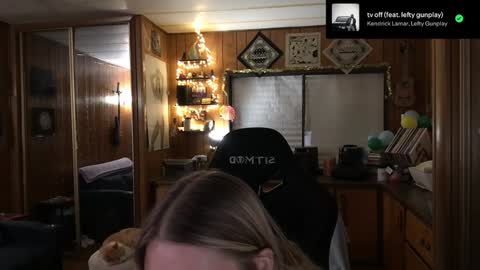 Snapshot of incognitoqueen chatting on 01.07.25 Carter online show from 01.07.25