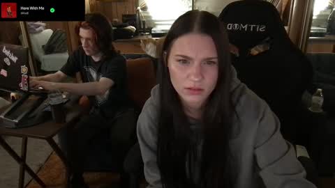 Snapshot of incognitoqueen chatting on 09.20.25 Carter online show from 09.20.25