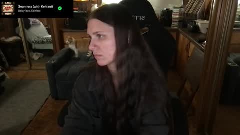 Snapshot of incognitoqueen chatting on 10.17.25 Carter online show from 10.17.25