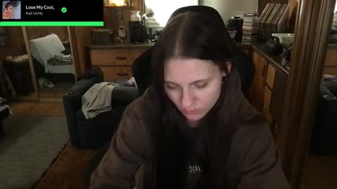 Snapshot of incognitoqueen chatting on 10.23.25 Carter online show from 10.23.25