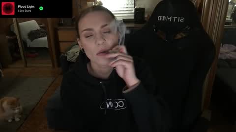 Snapshot of incognitoqueen chatting on 11.02.25 Carter online show from 11.02.25