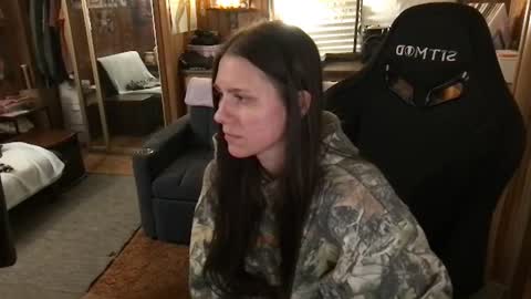 Snapshot of incognitoqueen chatting on 06.16.26 Carter online show from 06.16.26