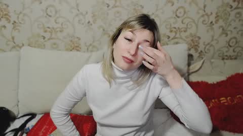 incredible_ariela online show from 12.17.24