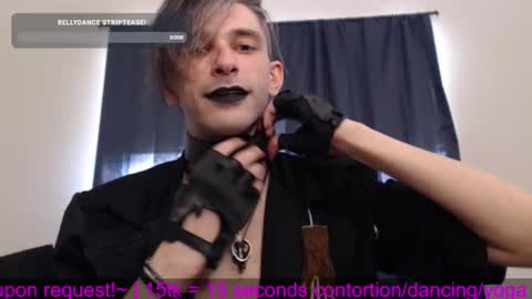 Snapshot of incubussy_x chatting on 01.08.25 Incubussy X online show from 01.08.25