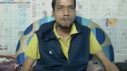 Snapshot of indian_bengali_boy chatting on 02.12.26 Suman Leo online show from 02.12.26