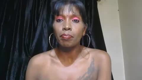 Snapshot of indian_blossom chatting on 01.06.25 Denise online show from 01.06.25