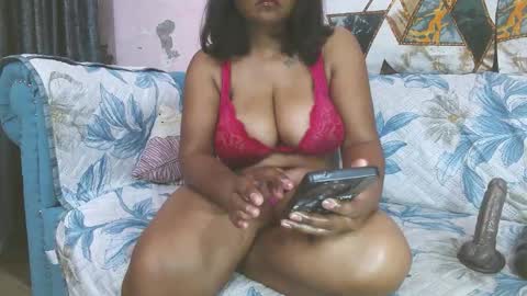 Snapshot of indian_goddess9 chatting on 02.13.26 Parul online show from 02.13.26