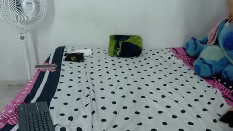 Snapshot of indian_horny_ chatting on 02.10.25 Indian online show from 02.10.25
