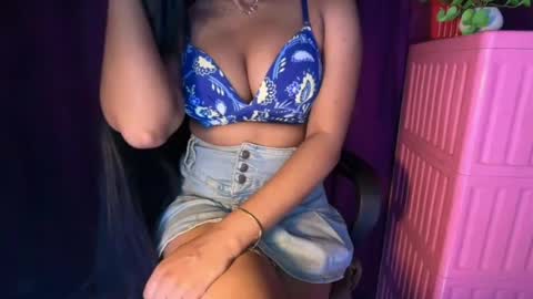 Raya  online show from 04.18.26